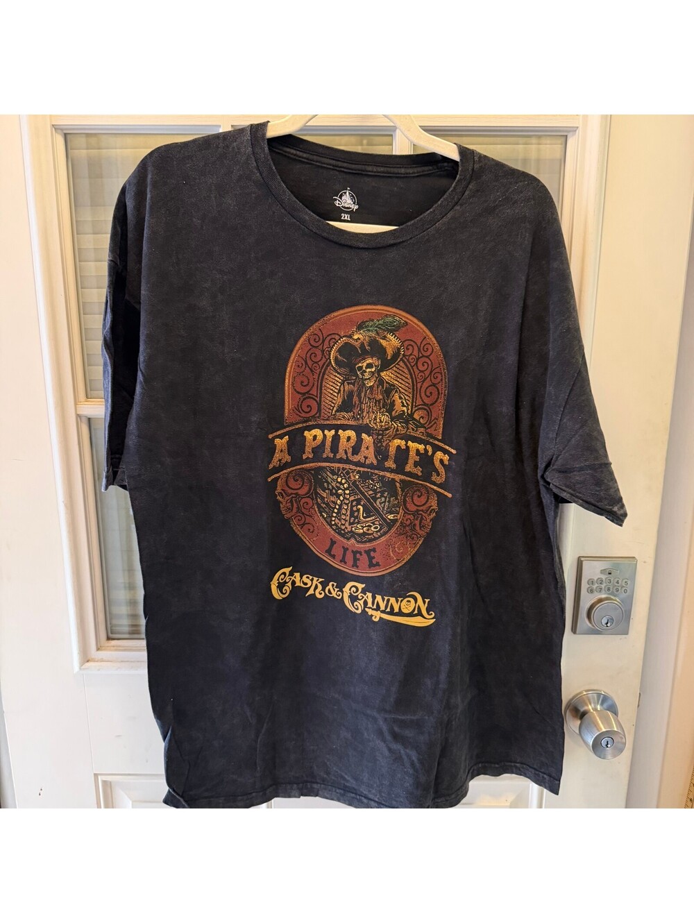 Disney Pirates of the Caribbean 2XL Black Cotton Graphic T-Shirt